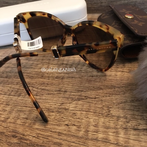 Marc Jacobs Round Square Sunglasses New - Picture 2 of 4